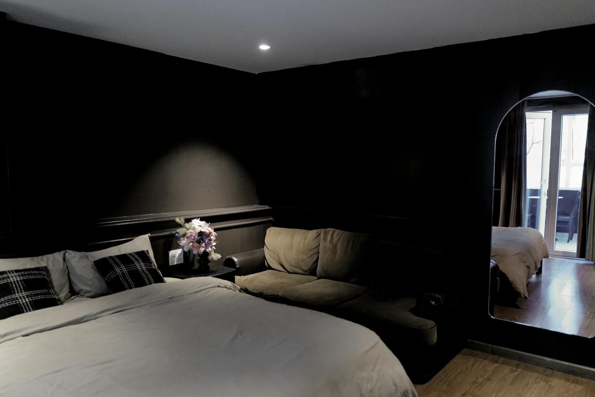 Отель The An House Dalat Экстерьер фото